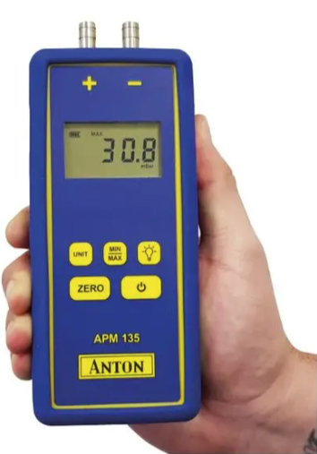 APM 135 DIFFERENTIAL MANOMETER C/W STANDARD BOOT